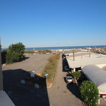 Ohana Holiday Rooms Rosolina Mare Exteriér fotografie